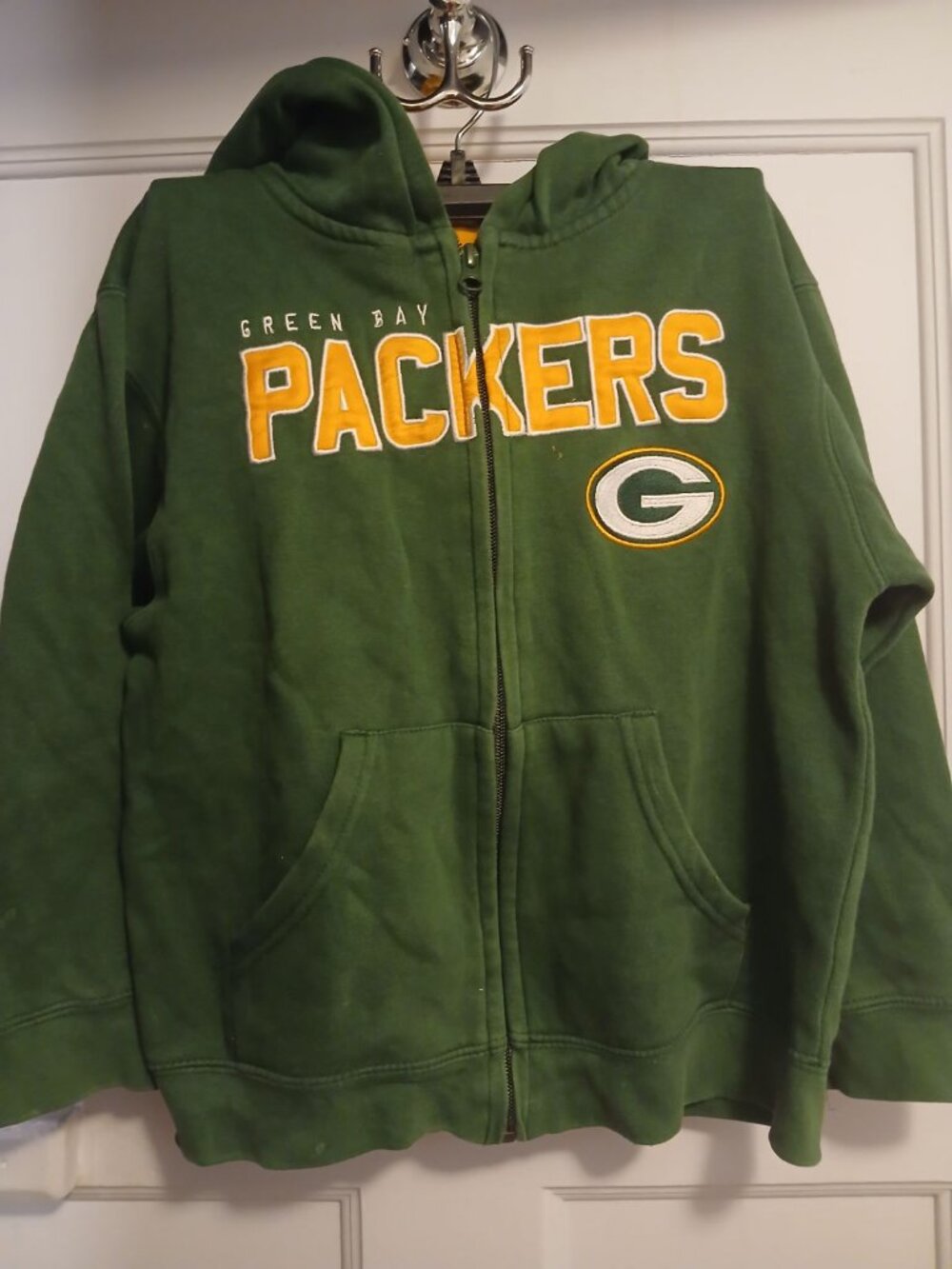 Green Bay Packers NFL Team Apparel Kids Medium Green Zip Up with hood